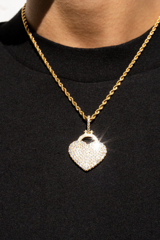 Heart Padlock Pendant in Gold